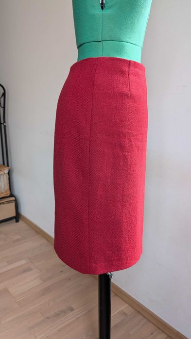 Boden British Tweed by Moon – Czerwona Spódnica Wełniana, Klasyk
