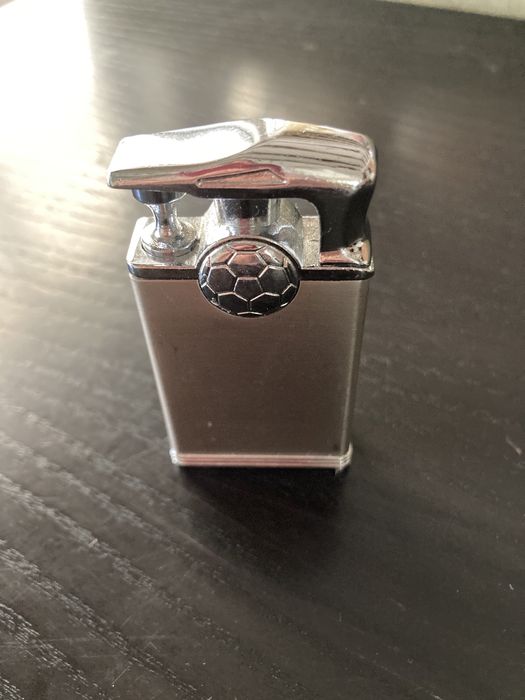 Isqueiro comemorativo Copa do Mundo FIFA 2006