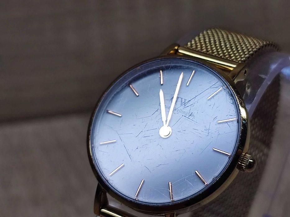 Zegarek damski Daniel Wellington DW00100219 - PETITE MELROSE 28mm