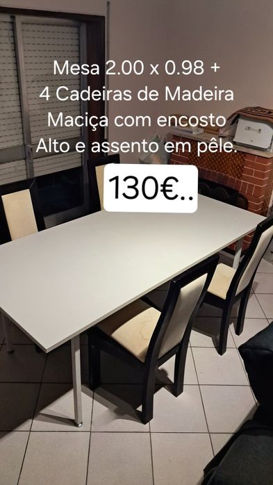 Mesa e Quatro Cadeiras