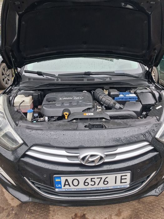 Хюндай  і 40 1,7 crdi 2013 р.в.