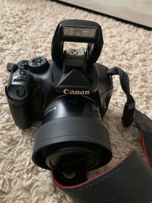 Фотокамера Canon 550 d