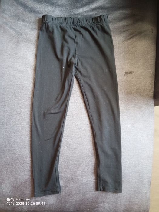 Czarne leginsy 122 cm