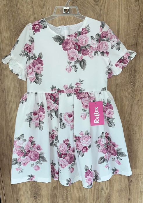 sukienka elegancka , motyw kwiatowy 86-116
