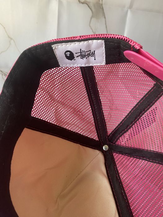 Chapéu rosa da Stussy x Bape