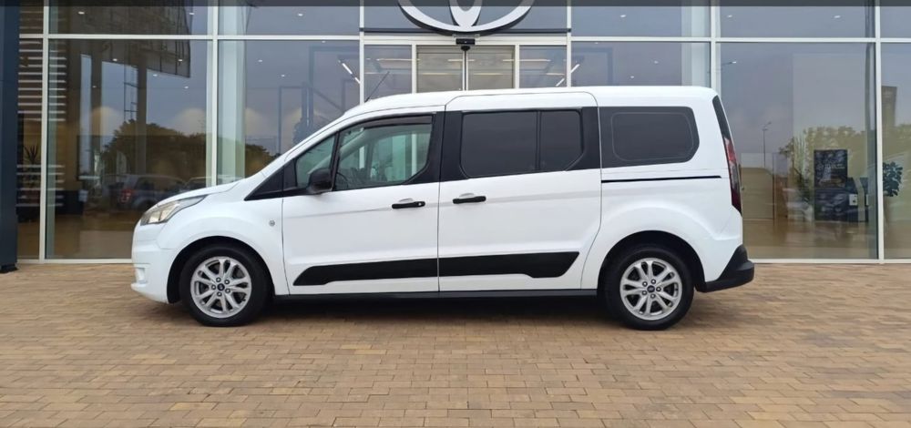 FORD TOURNEO CONNECT 2019 || покоління (FL)