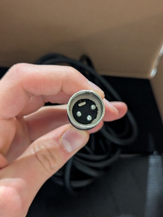 Mikrofon Audiotechnica At2020 + interfejs Behringer