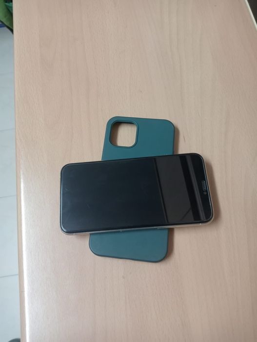 iPhone 11 Pro 64GB - Estado Impecável (Como Novo)