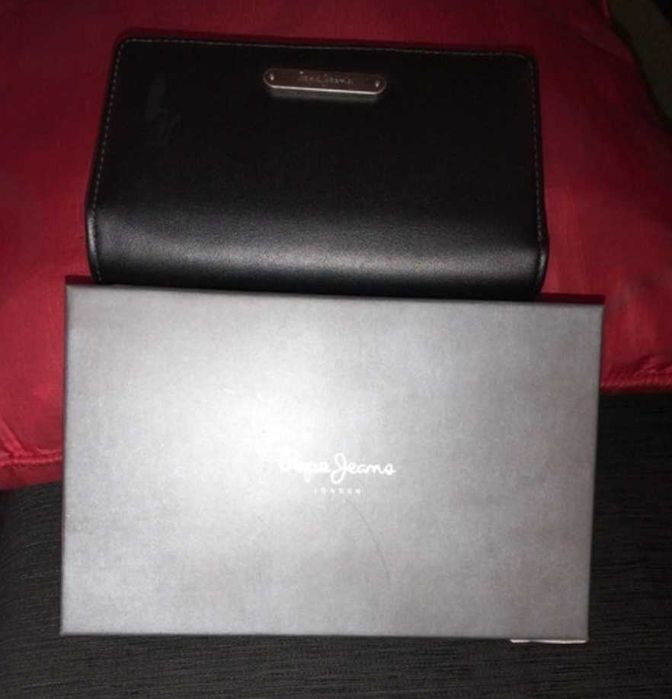 Carteira da pepe jeans para cartões e dinheiro