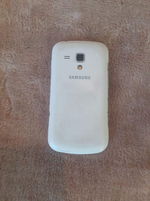 Vendo sámsung ja com alguns anos mas atrabalhar