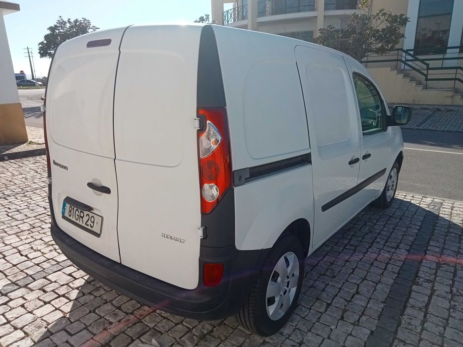 Renault Kangoo 1.5 DCI caixa fibrada com frio