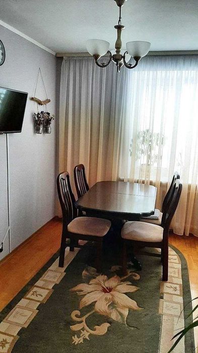 Продаж 3-к квартири з ремонтом вул.Г.Кондратьєва, р-н СНАУ