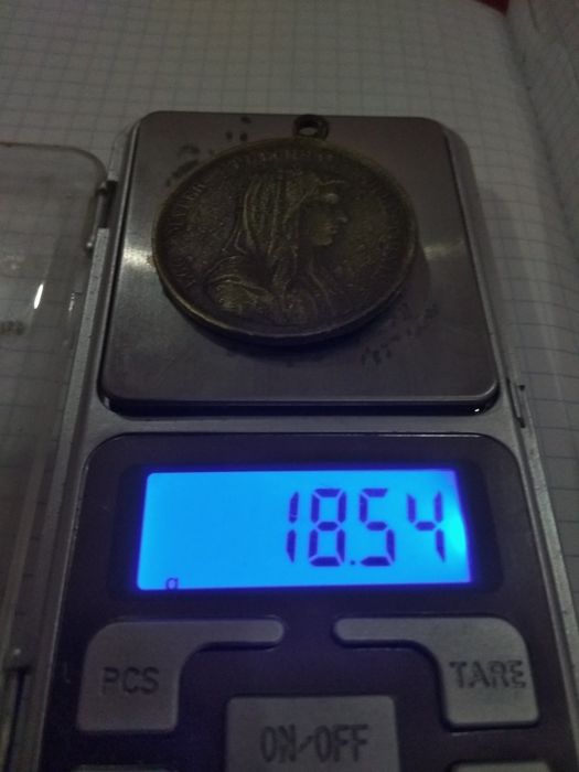 Медольйон Італія.