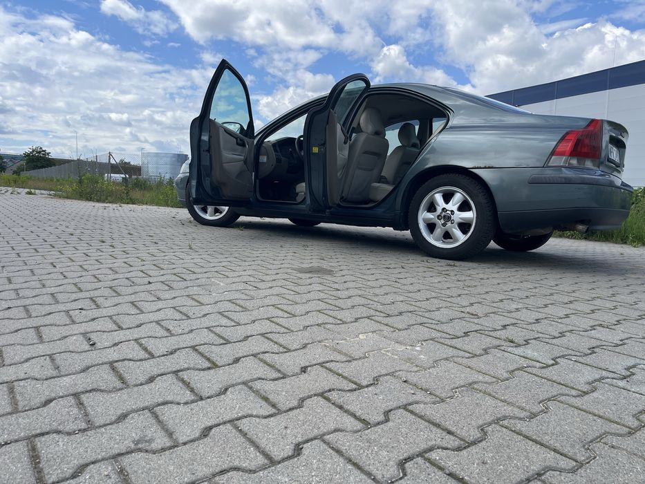 Sprzedam Volvo S60 D5