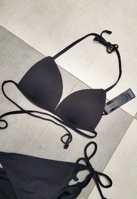 Nowy Stanik Kostium Kąpielowy Reserved, Rozmiar S, Poduszki