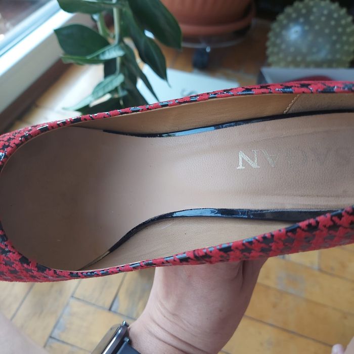 Buty skórzane na słupku r.40