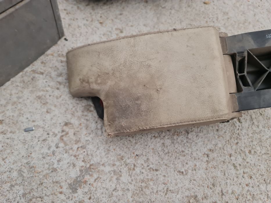 Podlokietnik tunel bmw e46 .