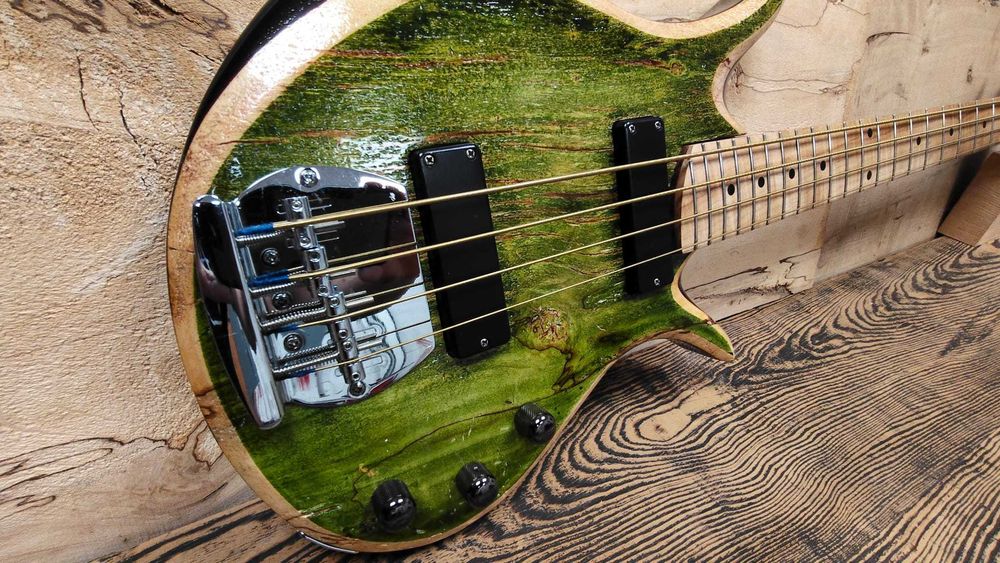 Lutnicza gitara basowa 32" Headache "Mech"