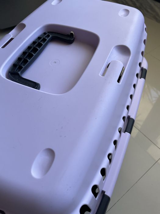 Caixa de transporte de gatos