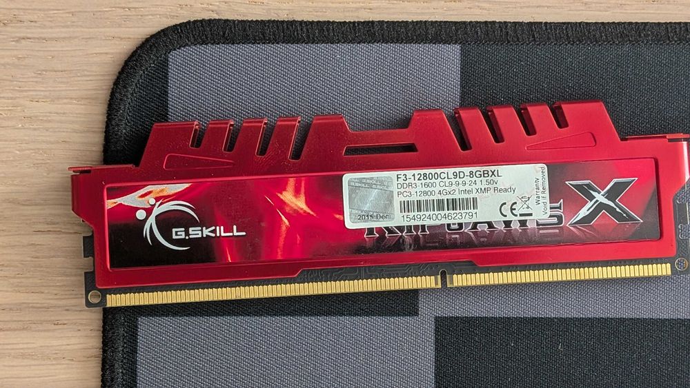 ddr3 4gx4 1600mhz
