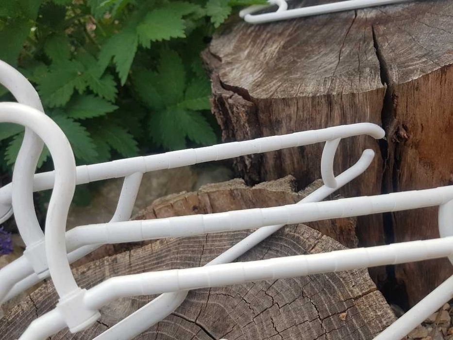 Białe wieszaki odzieżowe obrotowe z antypoślizgiem 100 szt.