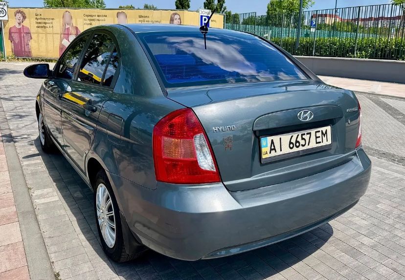 Hyundai Accent 2008 року