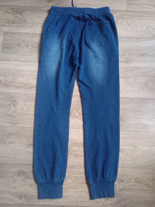 Spodnie 158/164 dresowe
