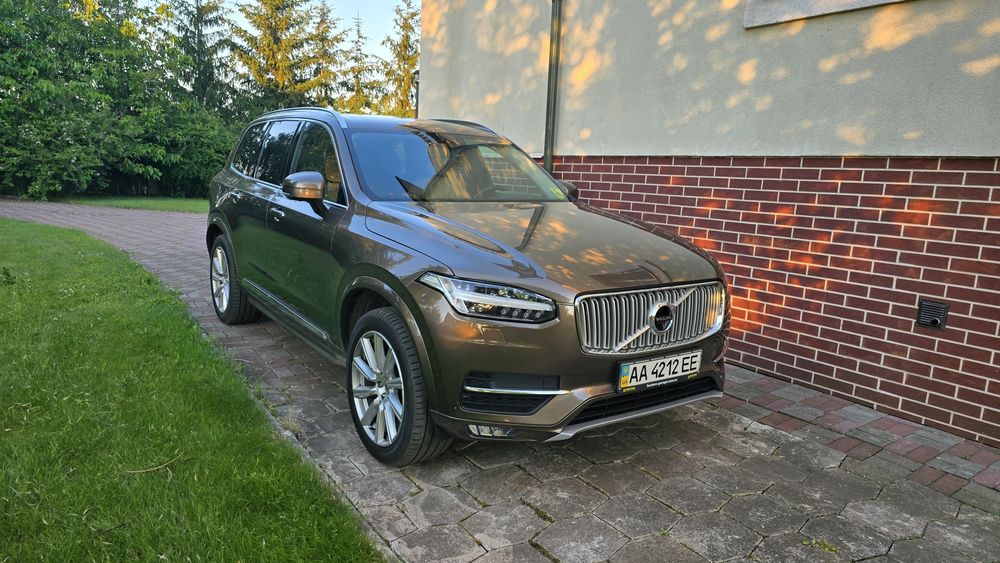 Volvo XC90 2.0 дизель автомат