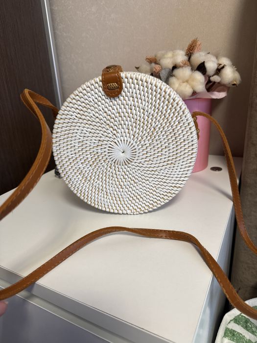 Сумка плетена. Сумочка через плече