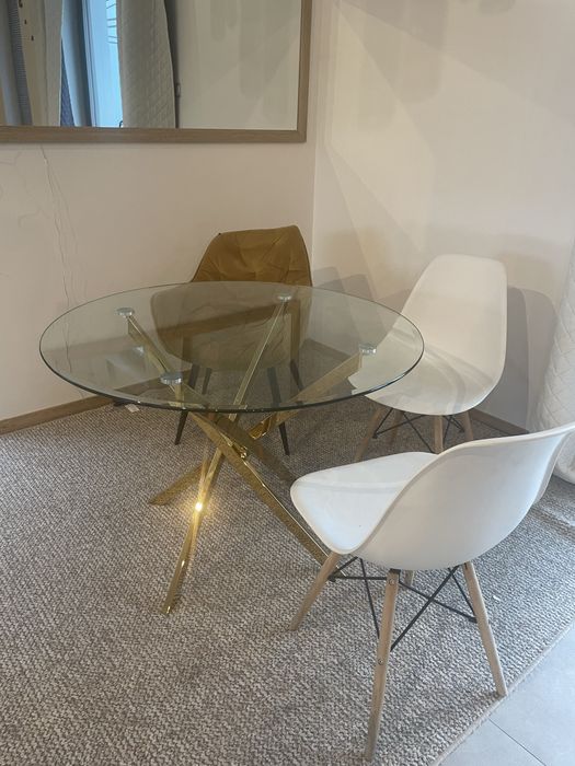 Złoty szklany stół 100 cm srednica glamour