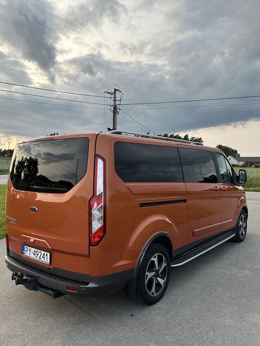 Ford Tourneo Custom