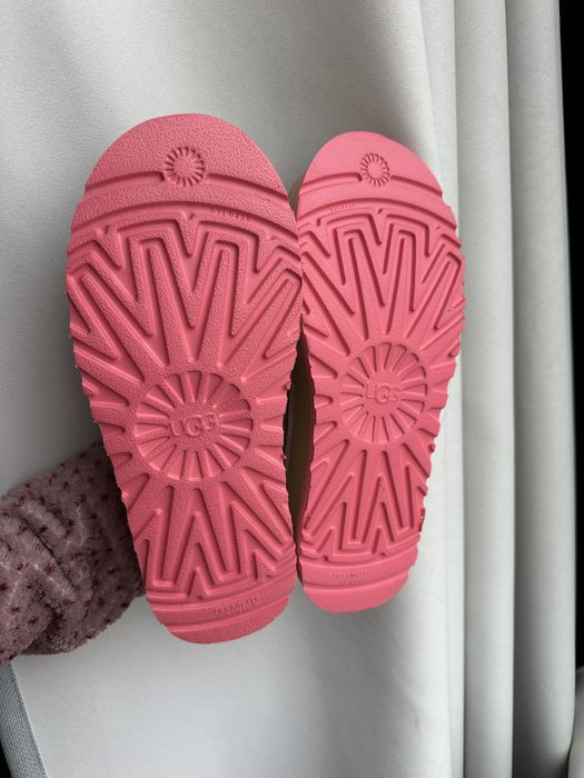 Ugg Tazz Love 39,38,37,36 розмір В Наявності !