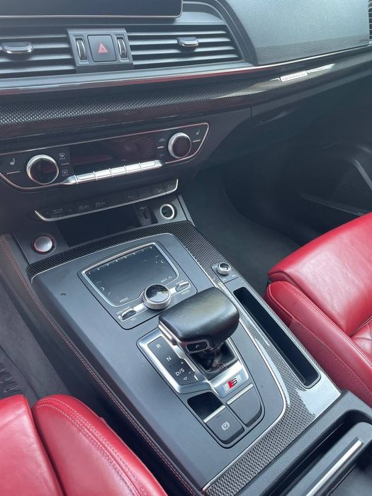Ауді sq5 premium