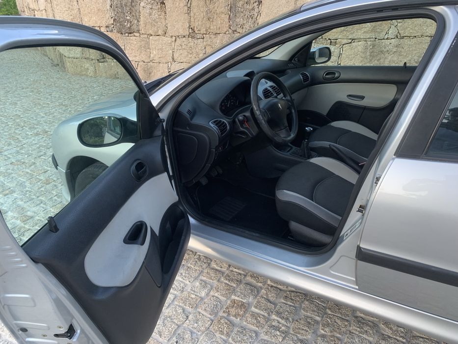 Peugeot 206 1.1 look