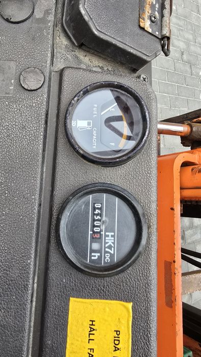 Toyota Кара навантажувач Тойота вилковий навантажува TOYOTAч