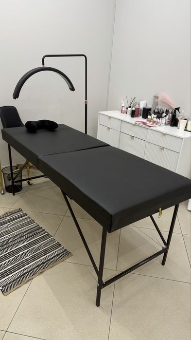 Продам кушетку для мастеров