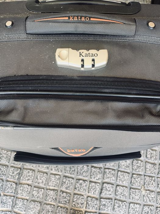 Mala de viagem com codigo