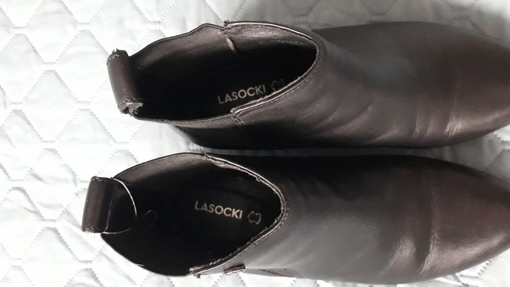 Botki skórzane Czarne  LASOCKI -rozm.36(23.5).Nowe