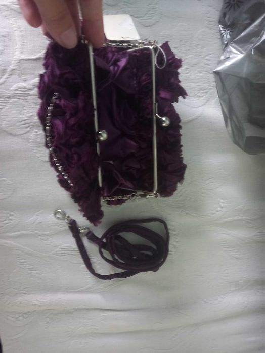 bolsa de cerimonia com rosas roxas nova