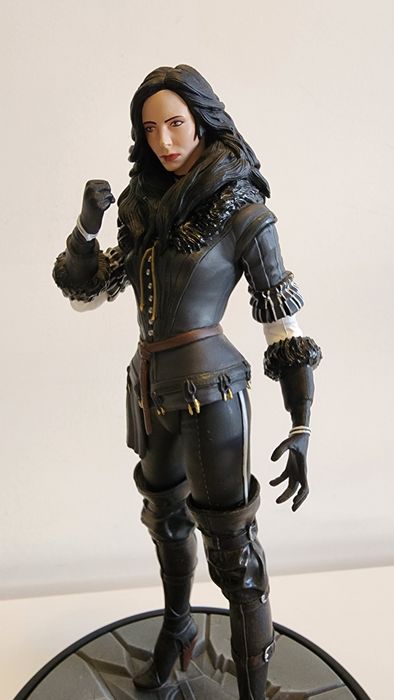 Yennefer z Wengerbergu - Figurka Dark Horse z gry Wiedźmin 3 Dziki Gon
