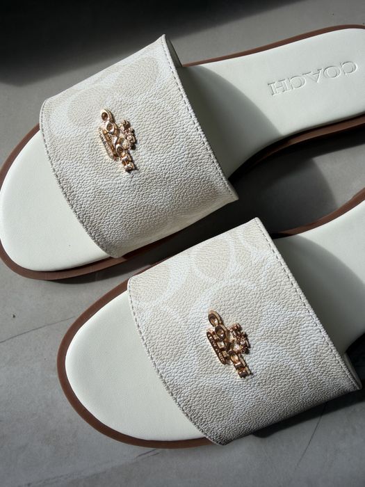 Шльопанці Coach шлепанцы