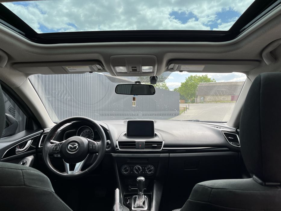 Продам автомобіль Mazda 3