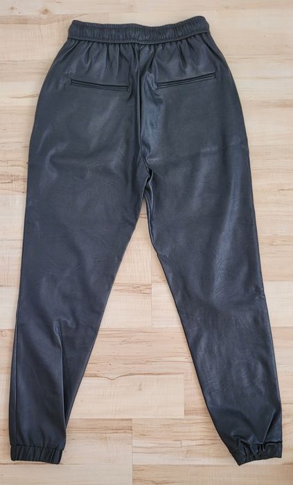 Spodnie skórkowe nowe PULL& BEAR