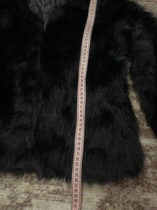 Еко шуба тонка демісезона осіння весняна коротка шубка чорна