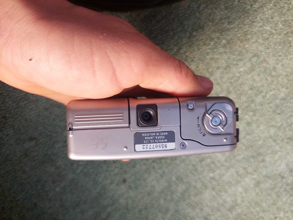 câmara antiga funcionando
usando filme