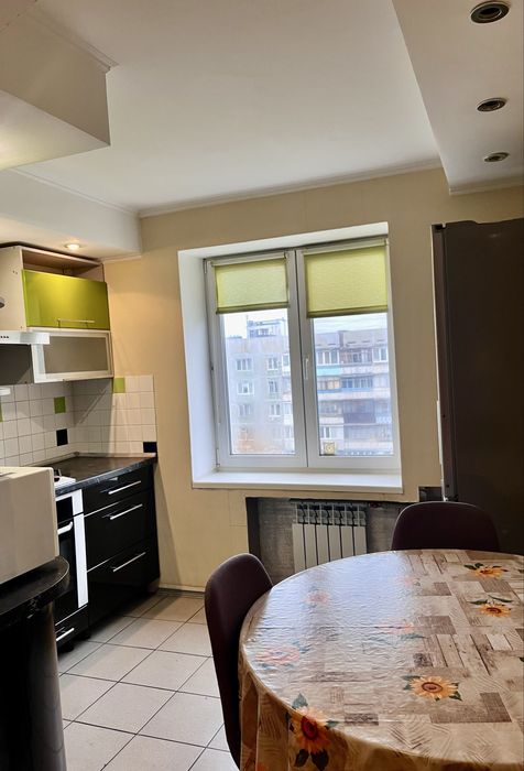 3к квартира з меблями та технікою . Заводський район .