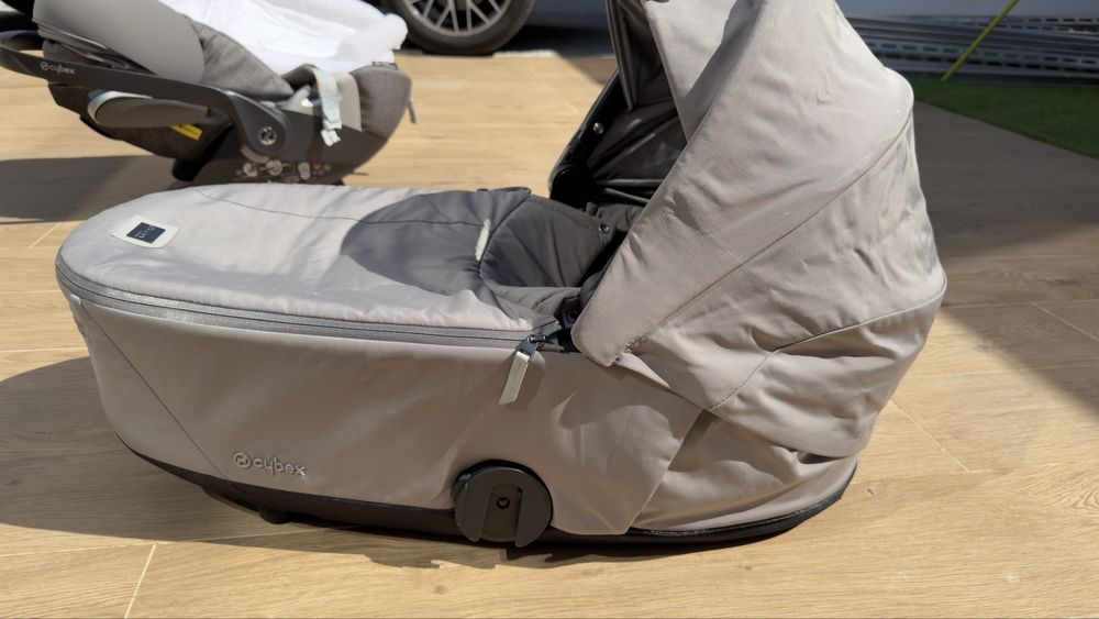 Alcofa lux carry cot platinum cybex Mios Cinzenta