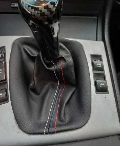 Kit de coifa de câmbio e travão de mão BMW