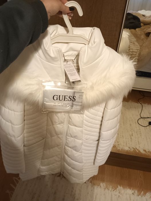 Casaco da Guess novo