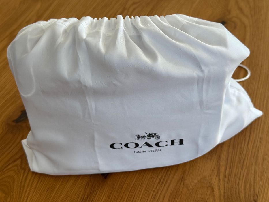 Mala Coach Original Canvas